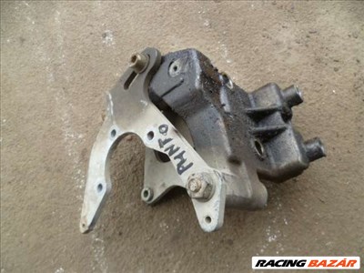 fiat punto 1    1996 szervószivattyú tartóbak 