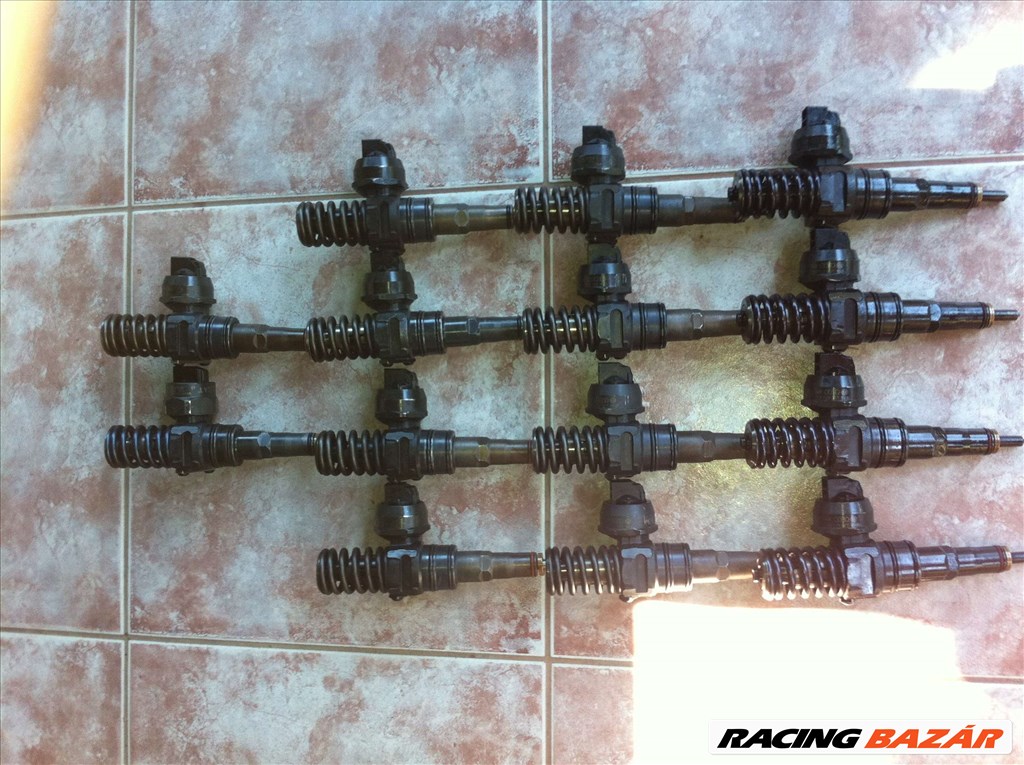 PD ELEMEK 101LE BOSCH 038130073AJ AUDI A4 VW PASSAT FABIA SUPERB 1. kép