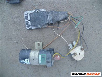 trabant 1,1    gyújtás modul     ( FEKETE  SZÍNŰ MODUL )