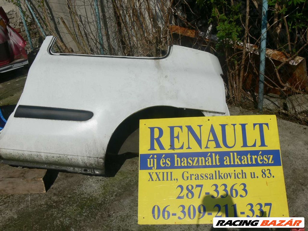 Renault Clio II. jobb és bal hátsó sárvédő 1. kép