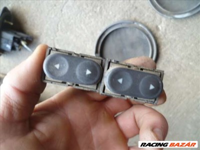 fiat punto 1 1996 ablakemelő kapcsoló  