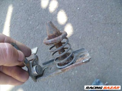 chevrolet aveo 2008 motortér zár  