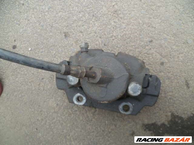 ford mondeo MK2  1997  2,5, v6  bal első féknyereg 4. kép