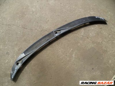 ford escort   1992    levélrács