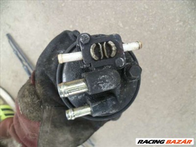 audi a4   B5  1997    1,9 tdi gázolajszűrőház