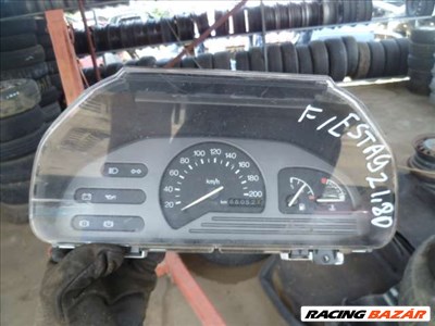 ford fiesta  MK3     1994 1,8 diesel műszerfal óra
