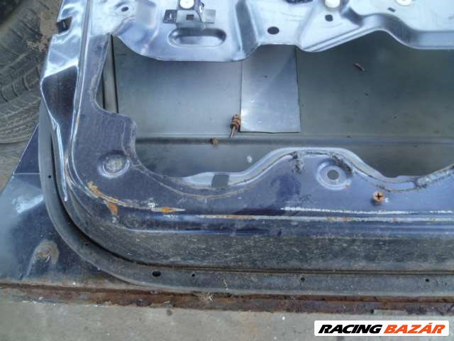 suzuki swift 1996 bal első ajtó (nem hibátlan) 6. kép