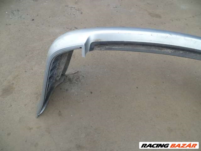 audi a4  B5   1997 kombi hátsó lökhárÍtó merevÍtővel, sérült 15. kép