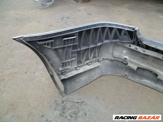 audi a4  B5   1997 kombi hátsó lökhárÍtó merevÍtővel, sérült 22. kép