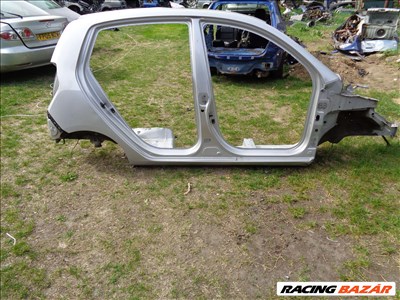 Hyundai i10  2007-2013 jobbos Oldalkeret doblemez küszöb sárvédő