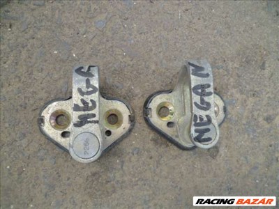 renault megane 1  1998 ajtózár ütköző