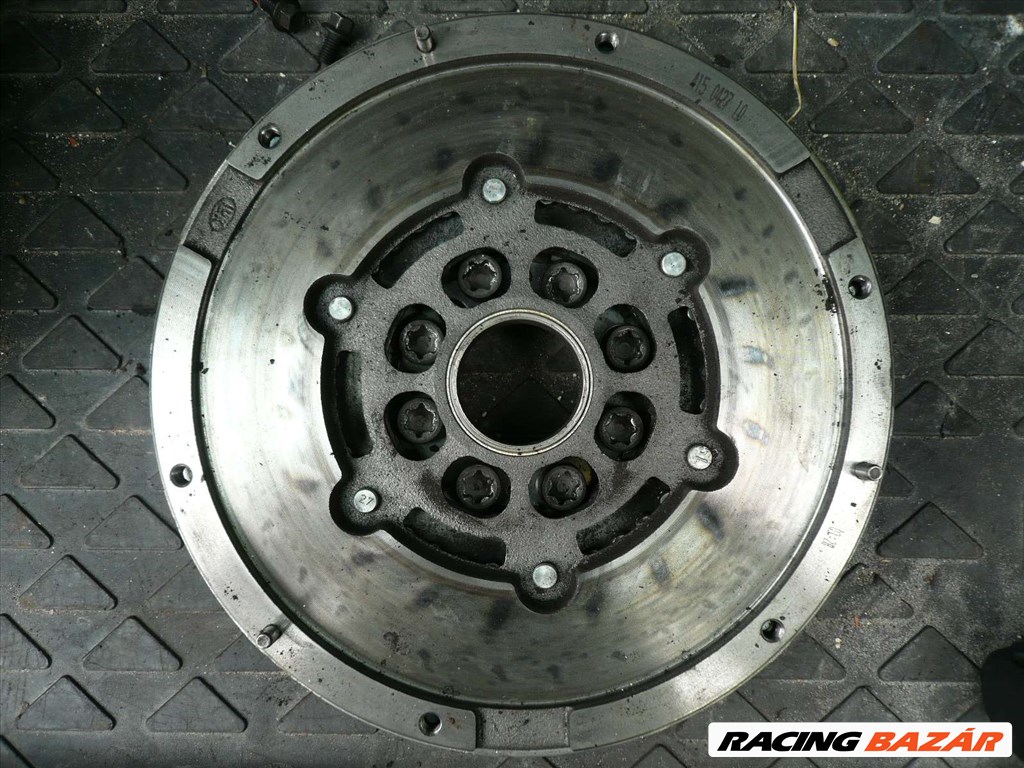 Ford mondeo mk3  2,2 TDCI kevés kilóméteres LUK415042710 kettőstömegű lendkerék kuplung szett 9. kép