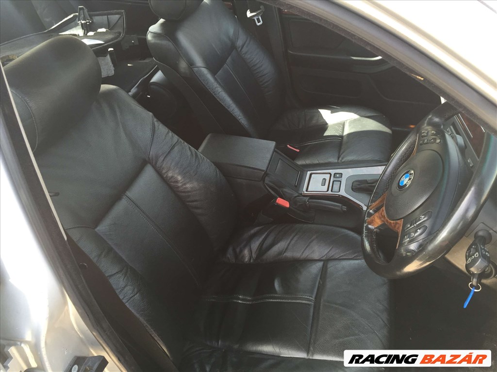 BMW 530d e39 kombi bontás,motor,automata váltó,leömlő,turbó,lökhárító,motorháztető 7. kép