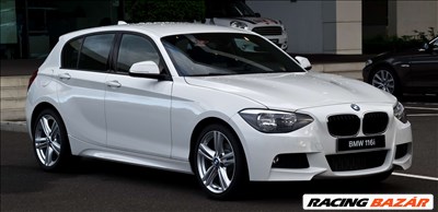 BMW 1-es F20 gyári bontott hibátlan újszerű állapotú vonóhorog.  