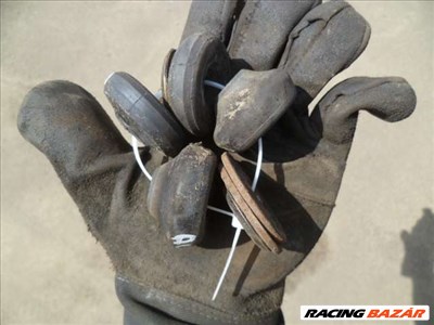 audi 80 b3 hátsó gumiszilent csillapitó alá