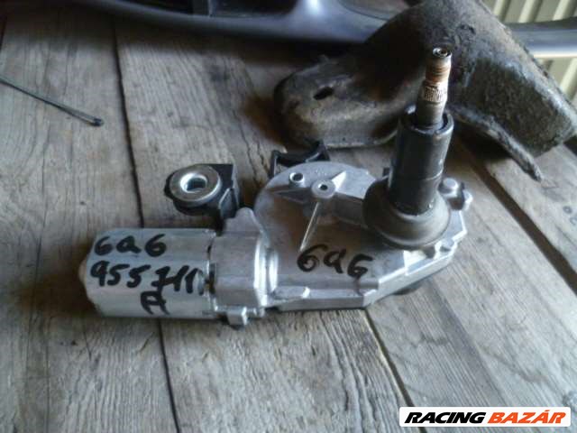 VW POLO 9N  hátsó ablaktörlő motor 6Q6 955 711 A  7. kép