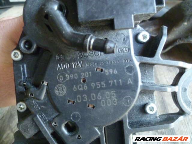 VW POLO 9N  hátsó ablaktörlő motor 6Q6 955 711 A  9. kép