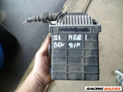 MERCEDES W124 2.3 BOSCH motorvezérlő csatlakozóval 0 280 800 200,,005 545 55 32 0055455532 02808002004