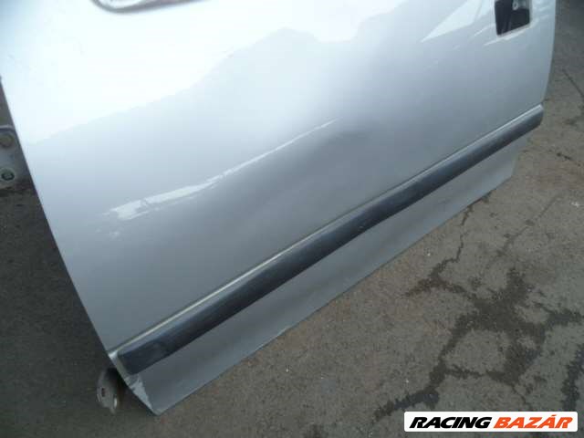 suzuki swift 2001 bal első ajtó ezüst (nem hibátlan) 12. kép