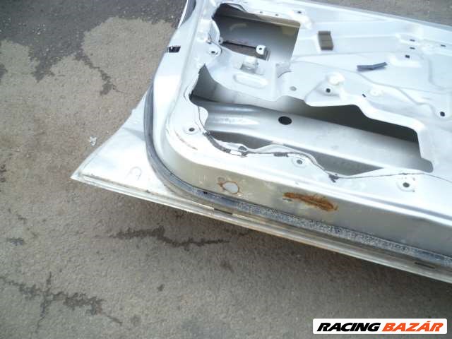 suzuki swift 2001 bal első ajtó ezüst (nem hibátlan) 16. kép