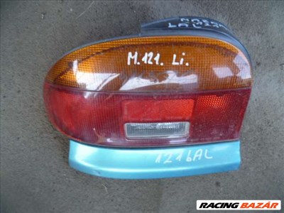 mazda 121  hátsó lámpa