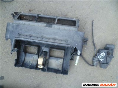 FORD ESCORT 1999 1,6 16V , klímaradiátor,    klíma elpárologtató vákuum motorral