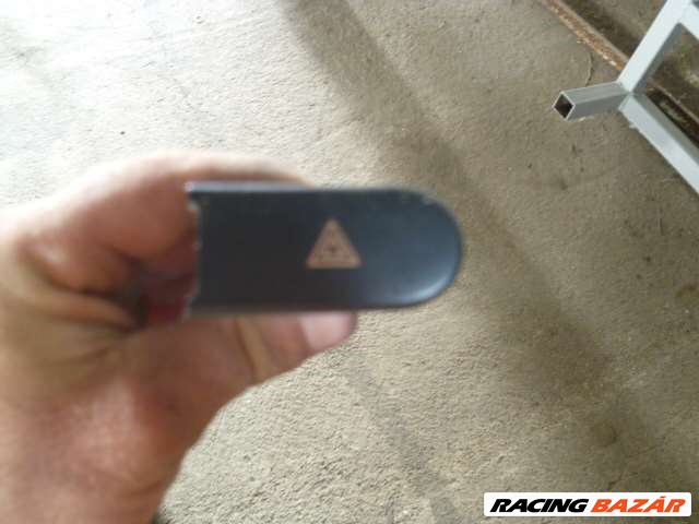 daewo lanos elakadásjelző kapcsoló 1. kép