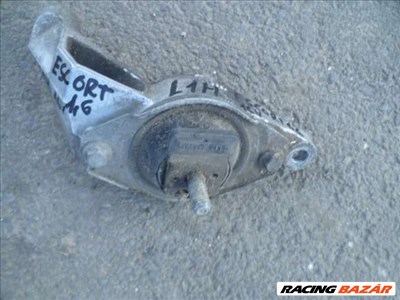 ford escort 1998 1,6 16v tartóbak 