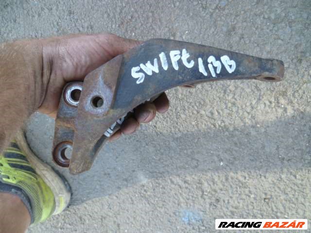 suzuki swift 1,3 motortartó öntvény 5. kép