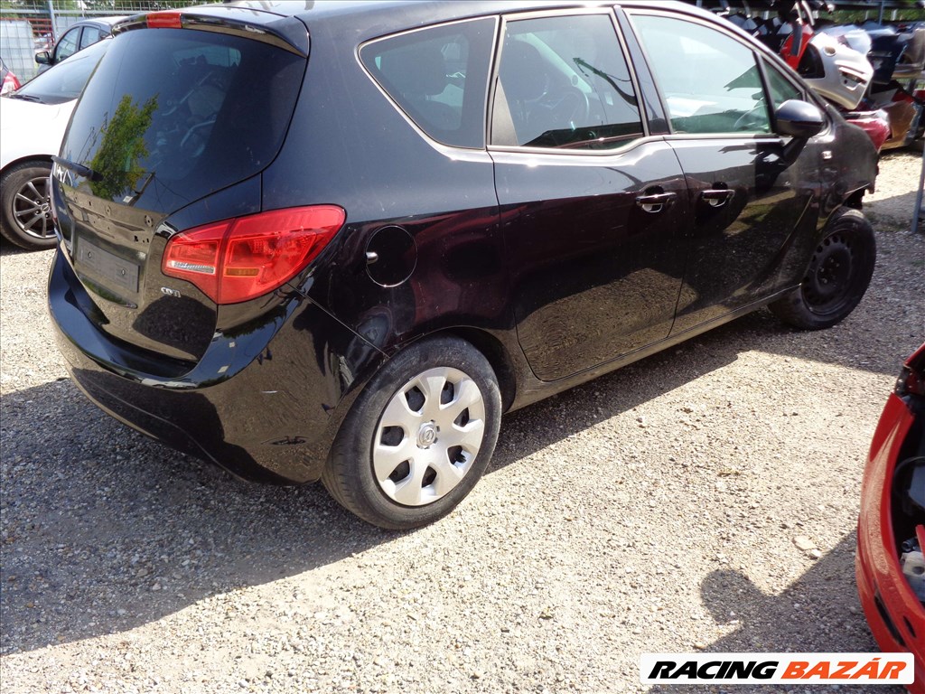 Opel Meriva B 1.7 Motor A17DTS  váltó M32  Alkatrészek 2. kép