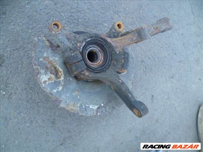 suzuki swift 2000 1,3  első kerékagy, csonkállvány