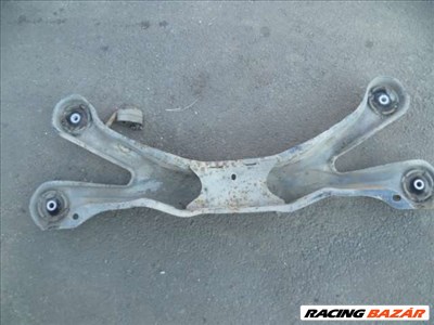 opel vectra b hátsó híd,  hátsó bölcső    (lengőkartartó)