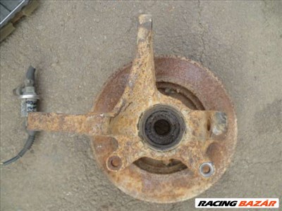 mitsubishi colt   1990 1.3 12v  ( 4G13 ) első kerékagy csonkállvány