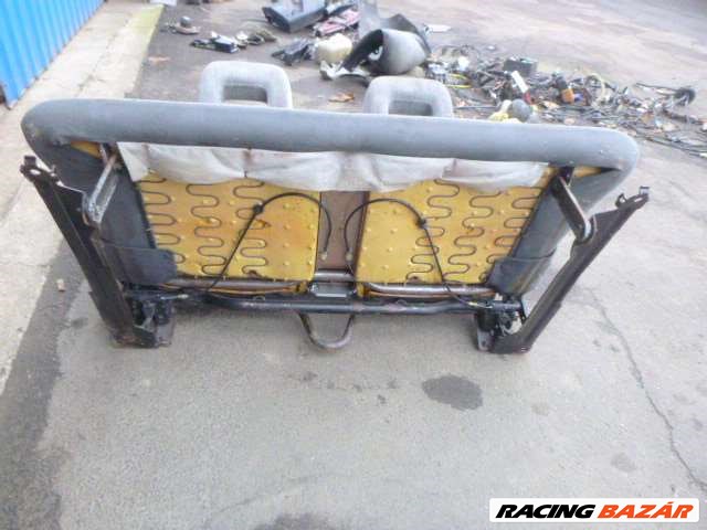 mitsubishi space wagon  1997  hátsó üléssor     5-6. ülés    ( TÖBBI ÜLÉS NINCS MEG ) 5. kép