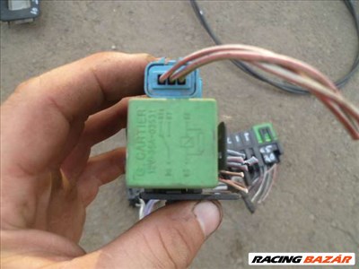 citroen c5 kombi relék  (hűtő klíma ventilátor)  ZÖLD SZÍN