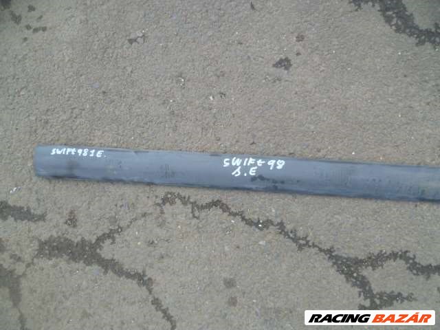 suzuki swift   1998 jobb első,, jobb hátsó      ajtódíszléc        (vastag) 3. kép