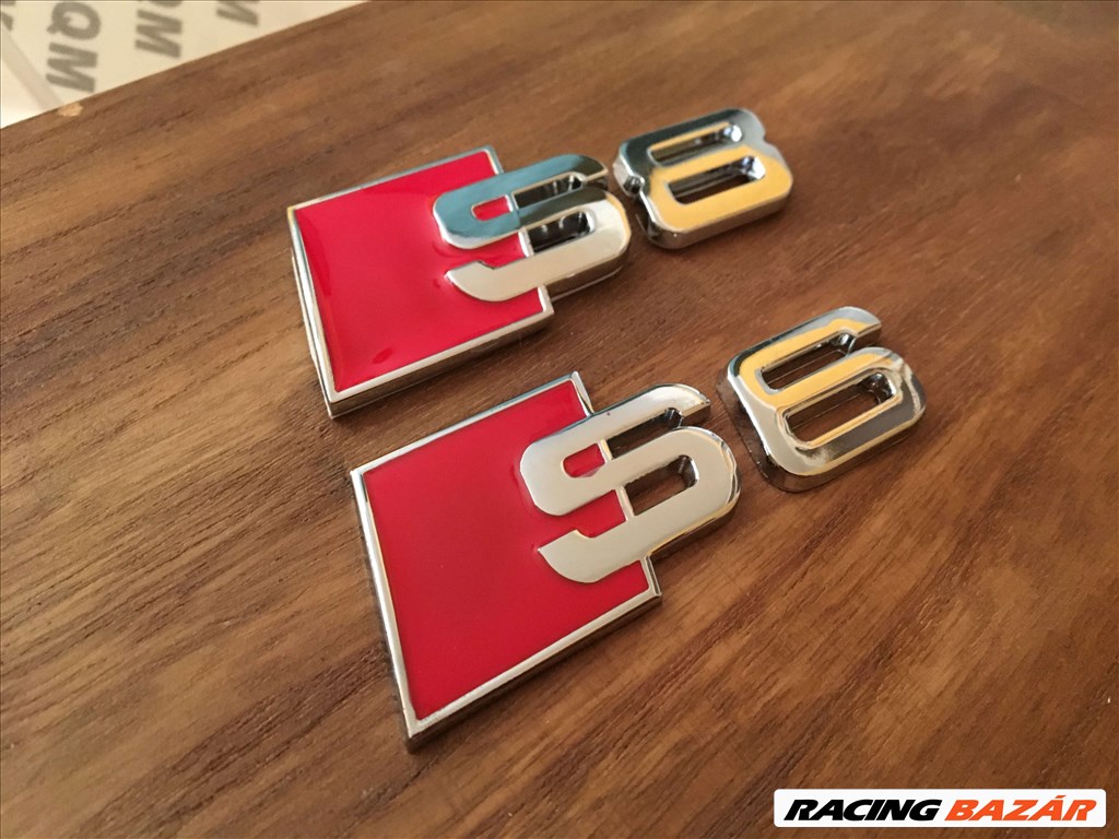 Audi s Line grill Logo Emblema Quattro kiegeszitok  11. kép