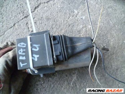 trabant 1,1  ddr relé   (TRAFÓ NINCSEN )