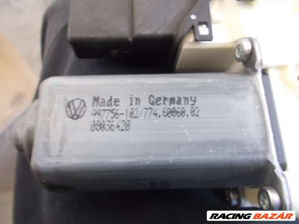 Volkswagen Passat kombi bal hátsó elektromos ablakemelő motor 2005-2011 3C9959703 5. kép
