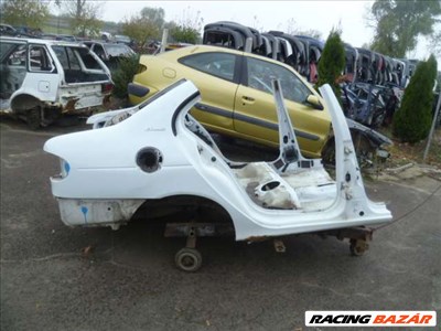 renault megane1 classic  1999   hátulja levágva (karosszéria)