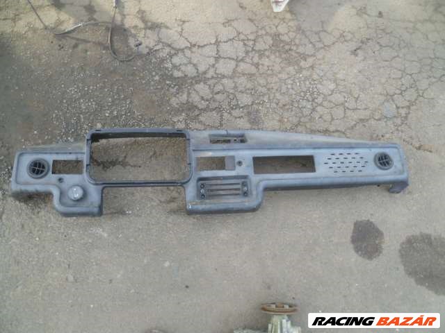 trabant műszerfal párna 1. kép