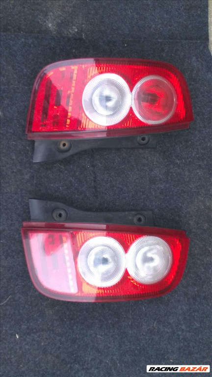 Nissan Micra K12 hátsó lámpa  1. kép