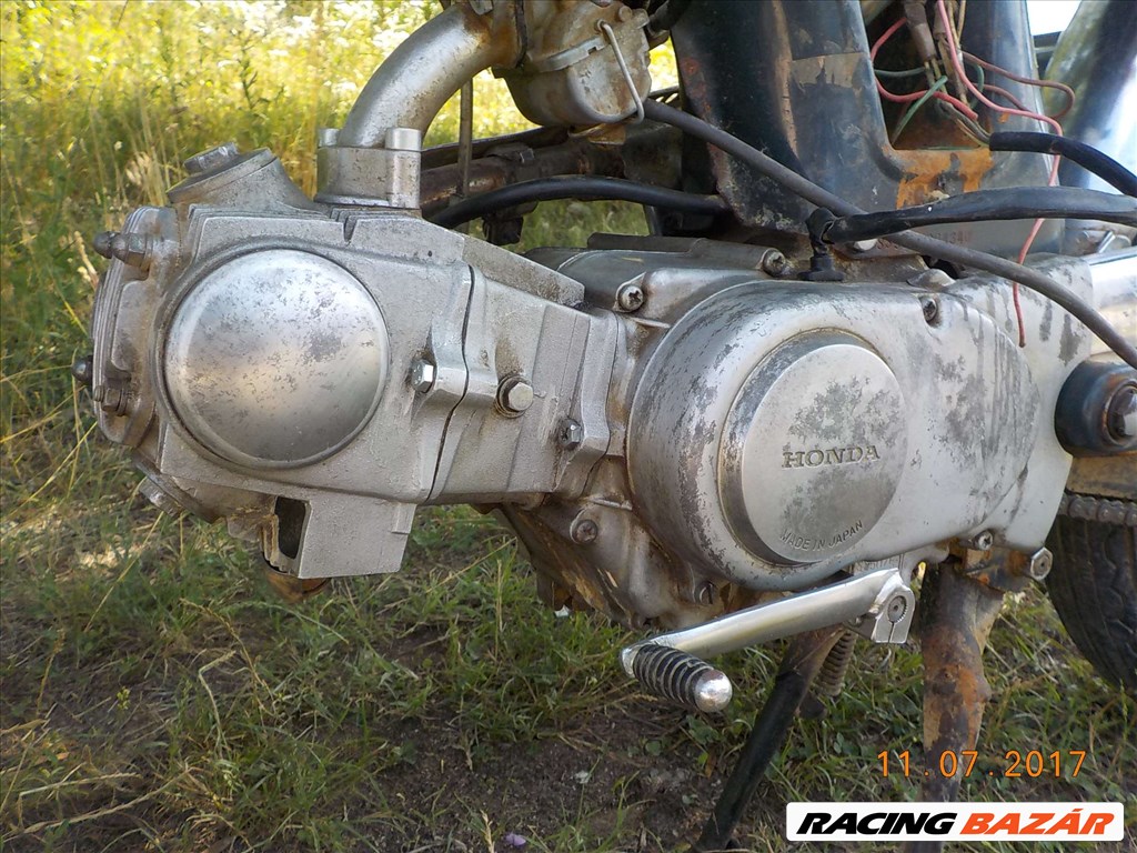 HONDA SS 50 OLDTIMER KISMOTOR 14000 KM-REL,PAPIROK NÉLKŰL AUSZTRIÁBÓL ELADÓ. 2. kép