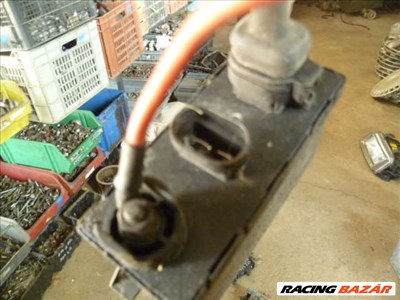 renault espace trafic        izzítórelé     7700790579