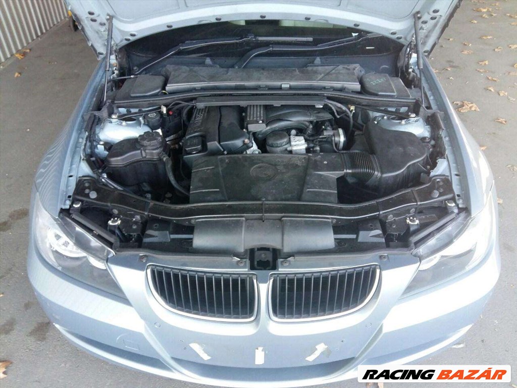 BMW 3-as sorozat E90, E91, E92, E93 E90 3-as széria minden alkatrésze bontódik 6. kép