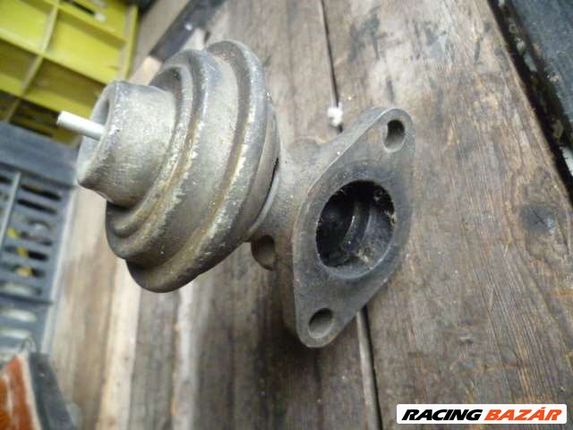 régi évjáratú ford EGR szelep 1. kép