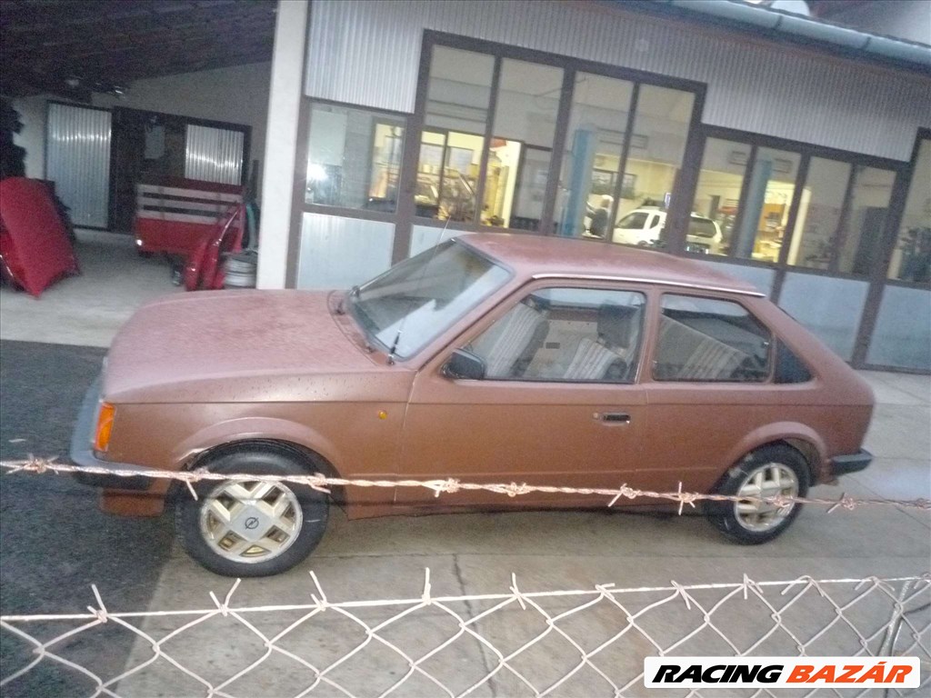 Opel Kadett D bontott alkatrészek 5. kép