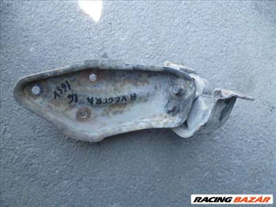 opel vectra A  1,6 váltótartó bak