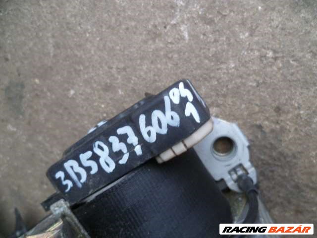 VW PASSAT b5  sedan jobb hátsó biztonsági öv 3B5 837 606 5. kép