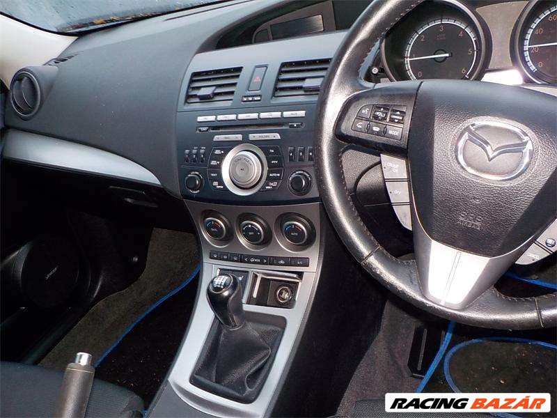 Mazda 3 (BL) bontott alkatrészei 5. kép